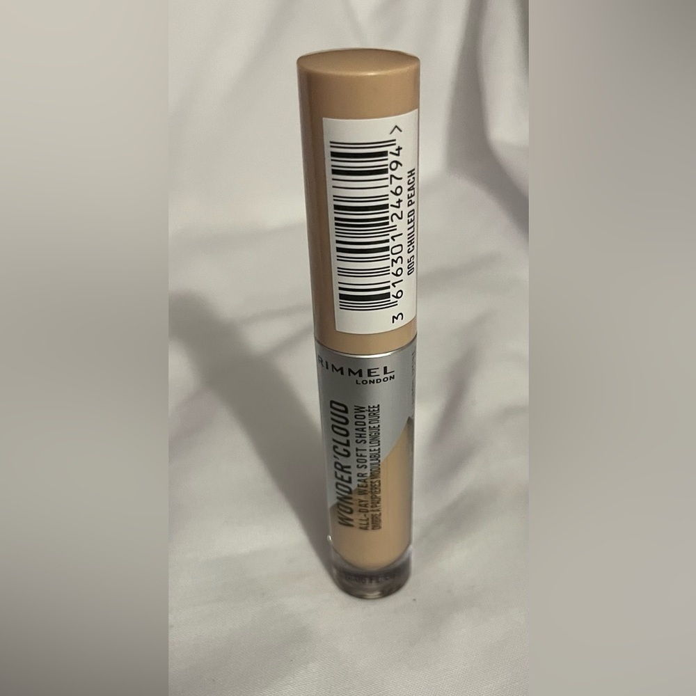 Rimmel London Wonder'Cloud Soft Shadow - chilled Peach